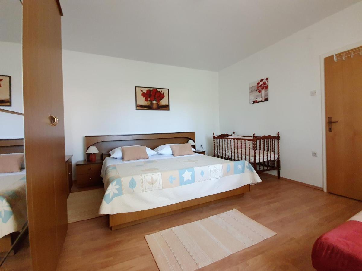 Village House Fafarinka - Close To Krka National Park Konjevrate المظهر الخارجي الصورة