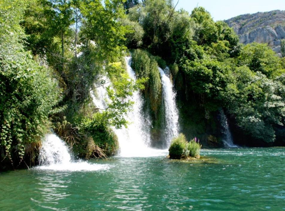 Village House Fafarinka - Close To Krka National Park Konjevrate المظهر الخارجي الصورة